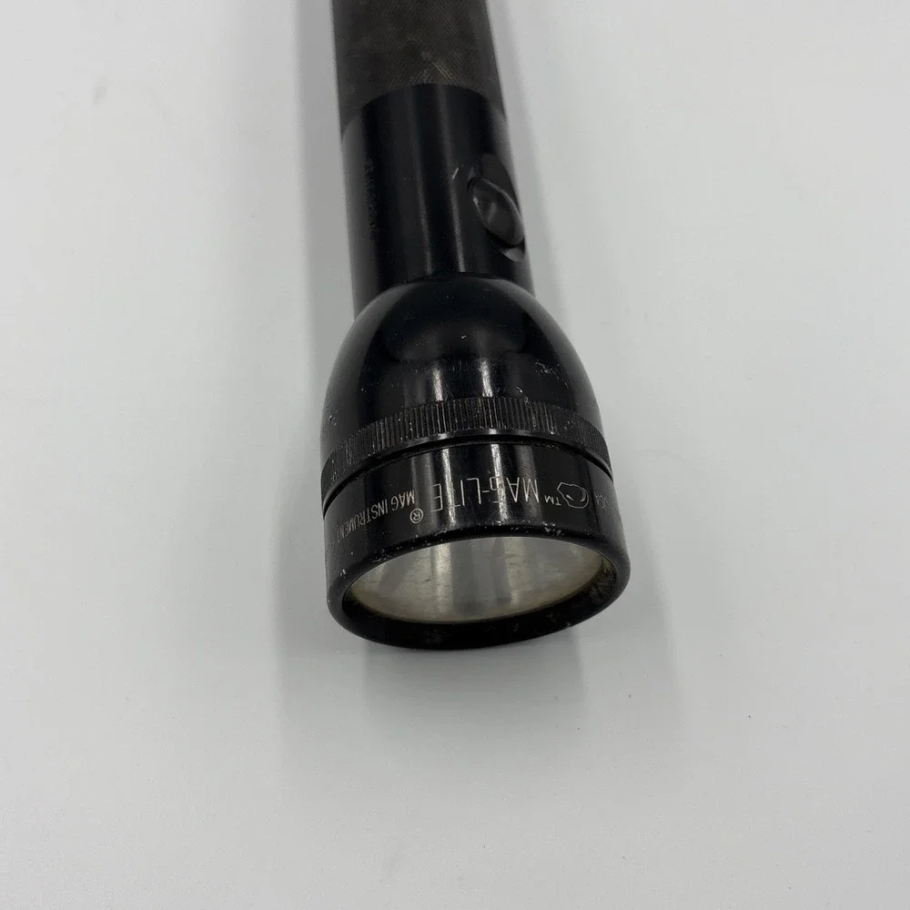 Vintage Maglite Flashlight 4D Cell Battery, Black 15